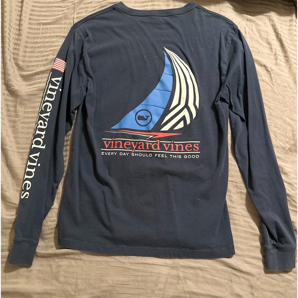 Vineyard Vines Long Sleeve - Picture 2 of 3